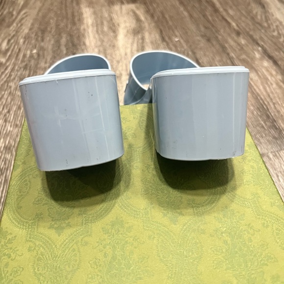 Gucci Women's Pastel Blue Sandals size 38 - Picture 4 of 4
